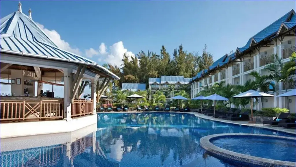 Pearl Beach Hotel
