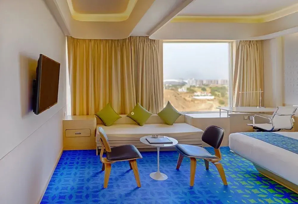 Holiday Inn Express and Suites Hyderabad