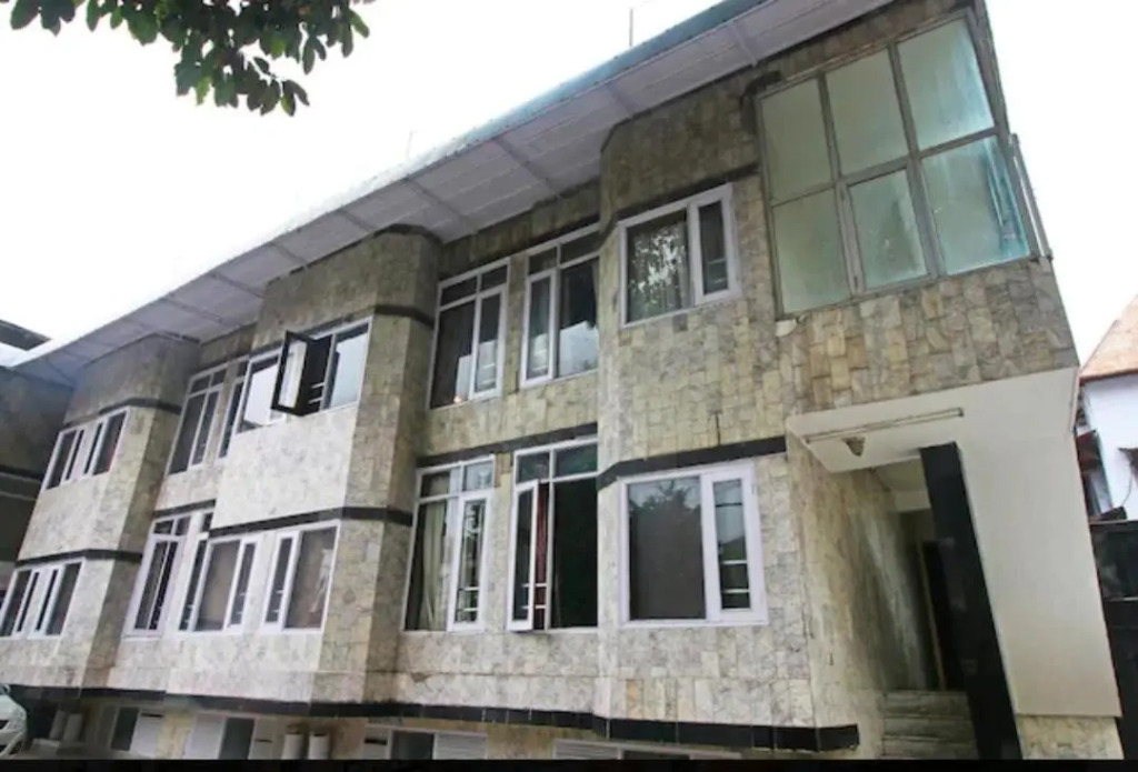 Hotel Charlene - Mall Road, Mussoorie