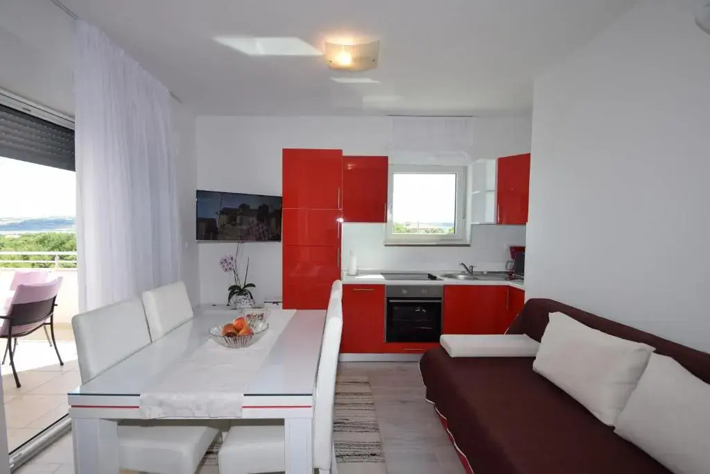 Apartment Anića Kuk