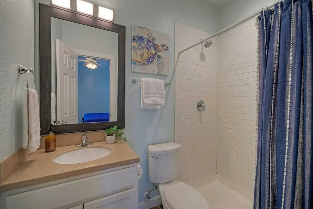 Beach Nearby + Pool 6-units Costa Bahia w/ Pet Access