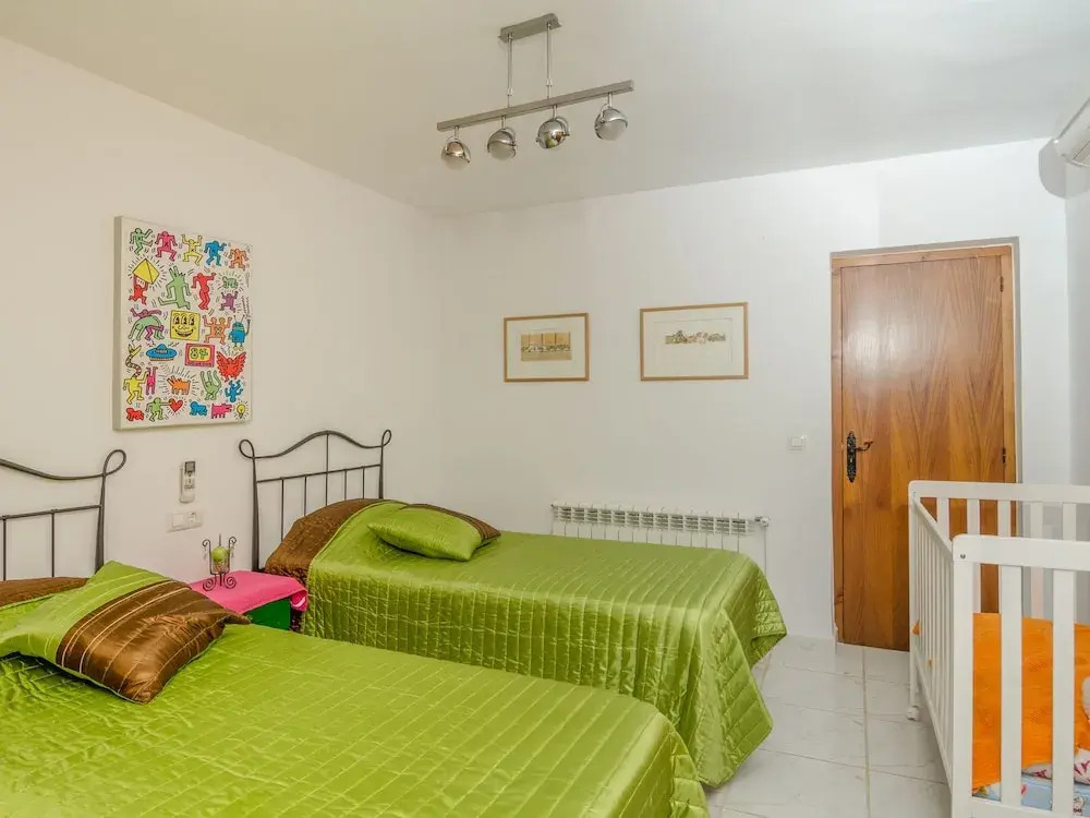 Gorgeous Villa With Private Pool and Near Golf Course and Beach