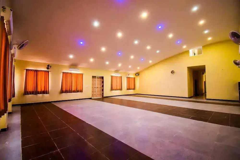 Eight Steps Resort By OYO Rooms