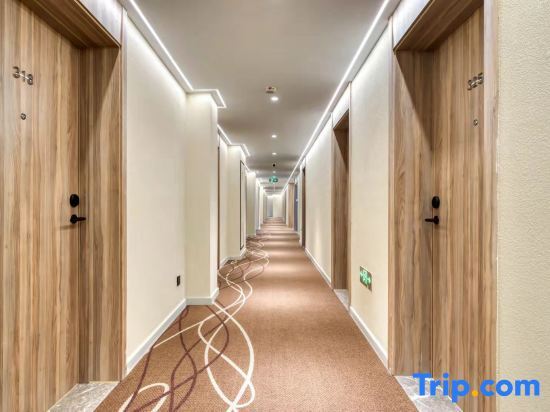 HanTing Hotel (Shaoxing Keqiao Wanda Plaza)