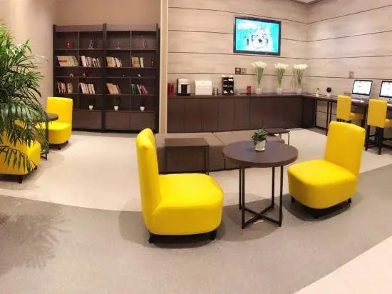 Home Inn Plus Changsha Fenglin 3rd Road West Bus Station