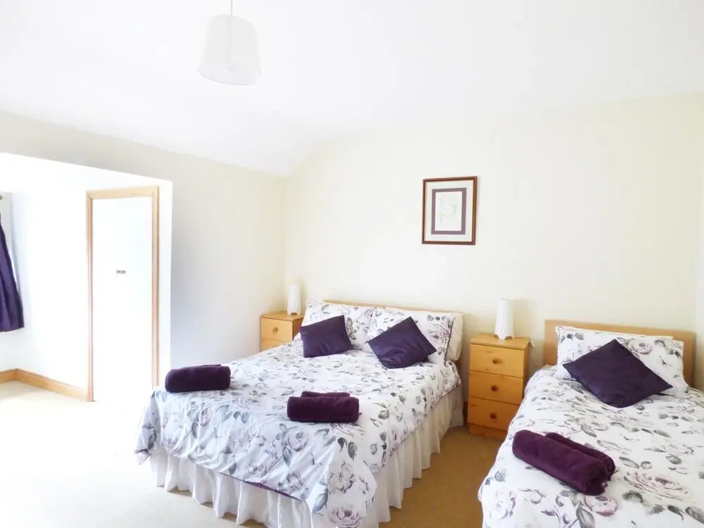 Kiltartan House 2B
