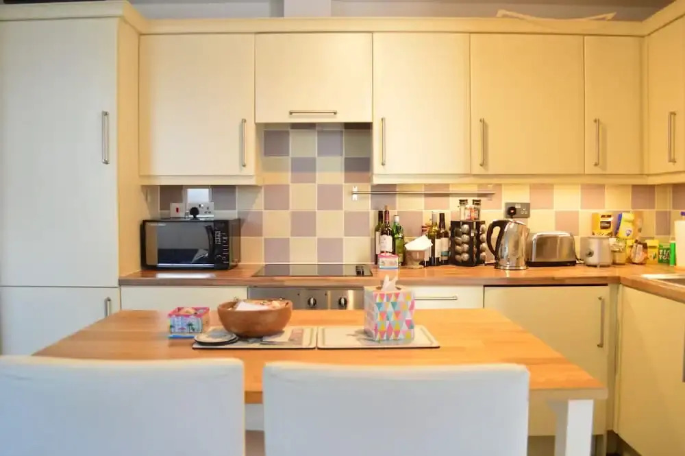 1 Bedroom Flat Near London Bridge