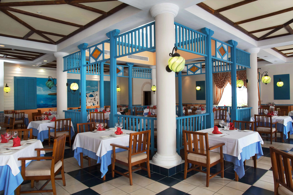 Memories Paraiso Azul Beach Resort