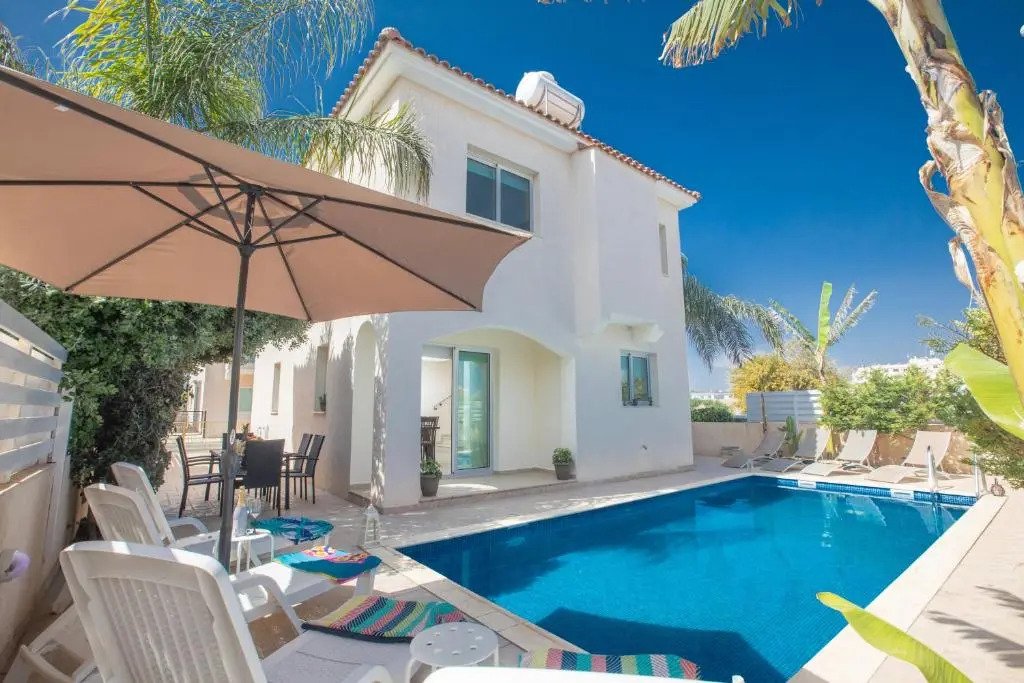 Georges Lux Villa