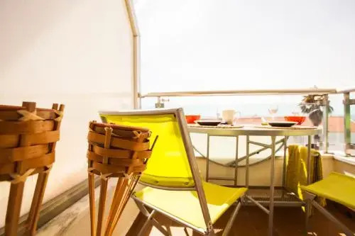 LovelyStay - Ericeira Beach Apartment with Sea View