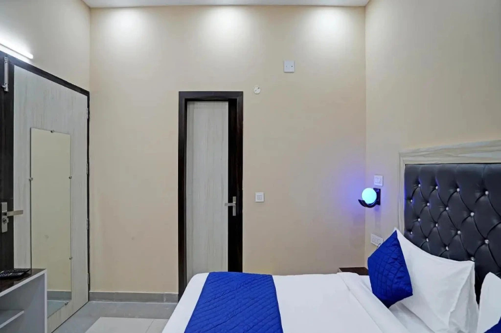 Hotel Green Chilly