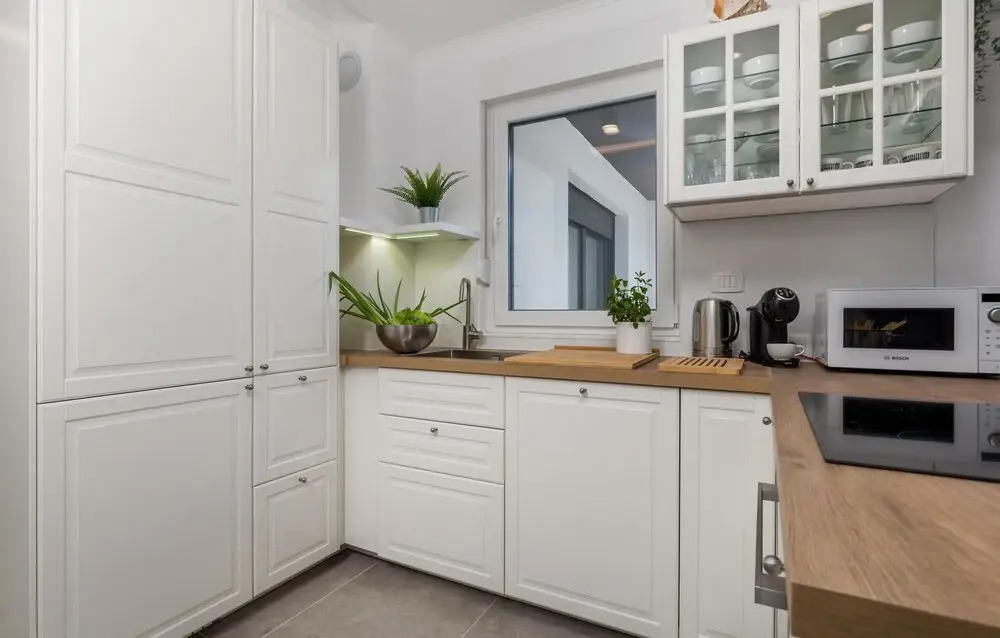 Amazing Apartment in Mali Losinj With Wifi and 2 Bedrooms