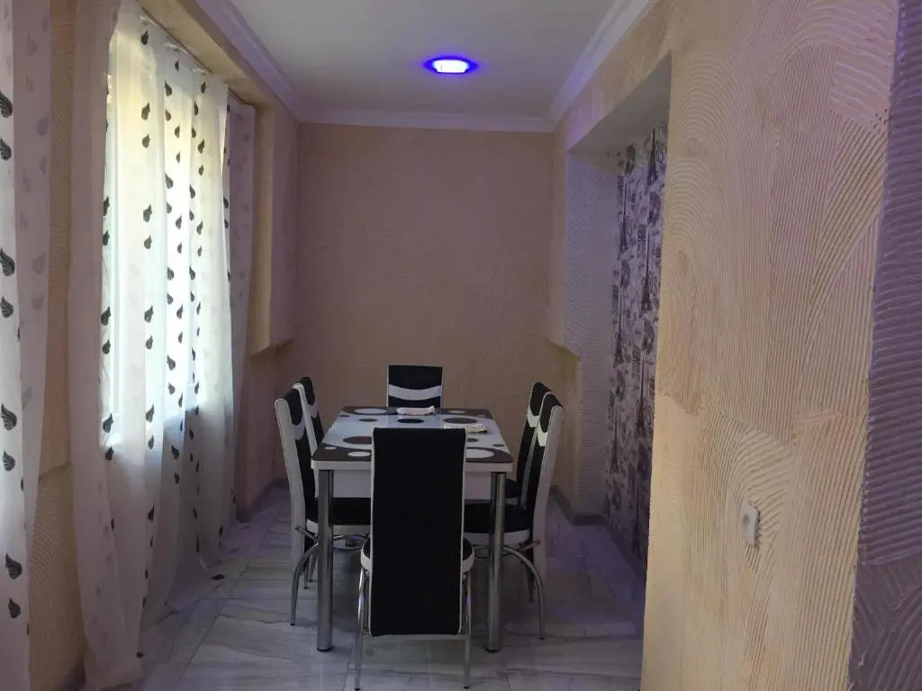 George's Apartment