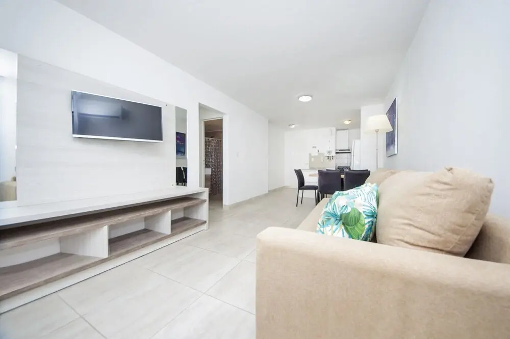 Buenos Aires Flat L8K