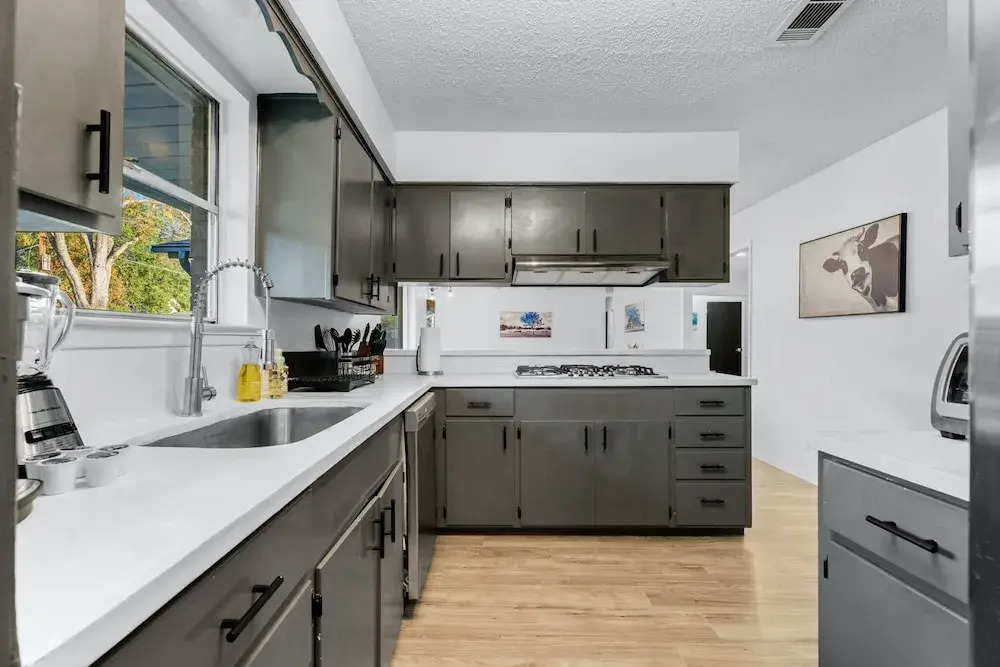 Quiet 3 Bedroom Home Walkable to Zilker Park