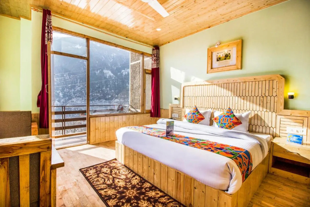 FabHotel Shami Inn