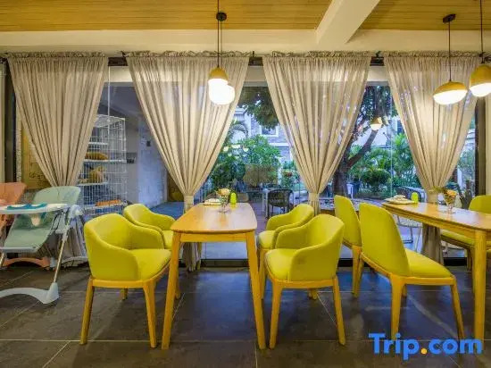 Weizhou Island Flora Private Garden Resort B&B (Shell Beach)