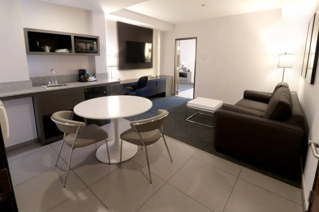 Holiday Inn Express & Suites Hermosillo