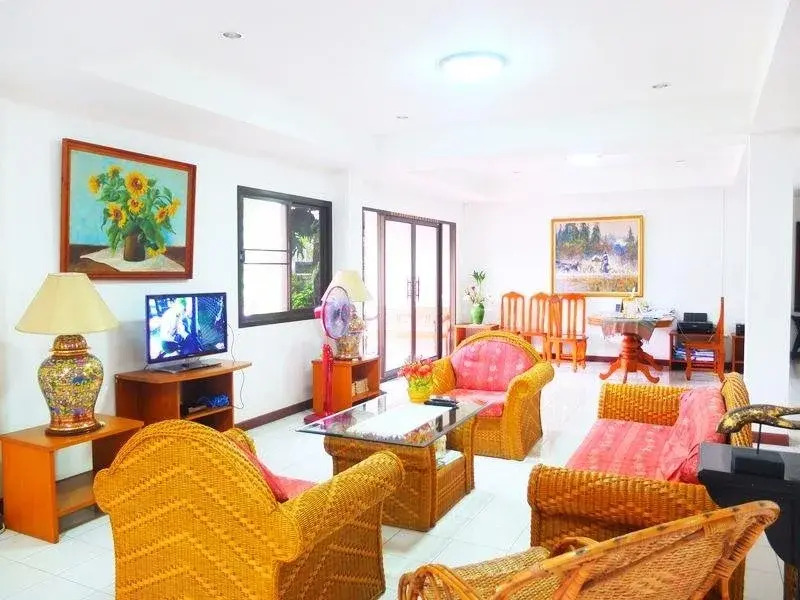 Arunothai House