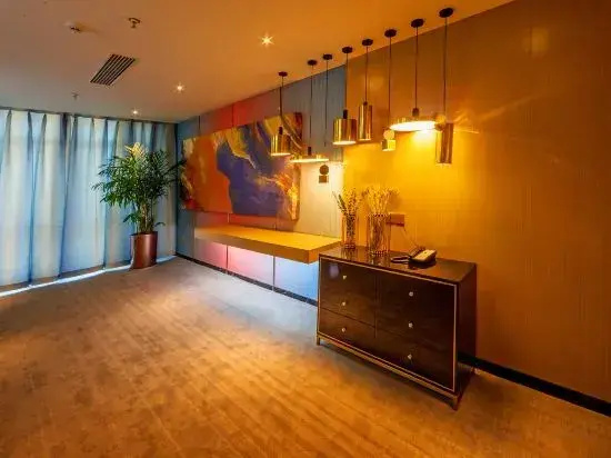Aiston Courtyard Hotel (World Window & Radio and Television Center Branch, Changsha)