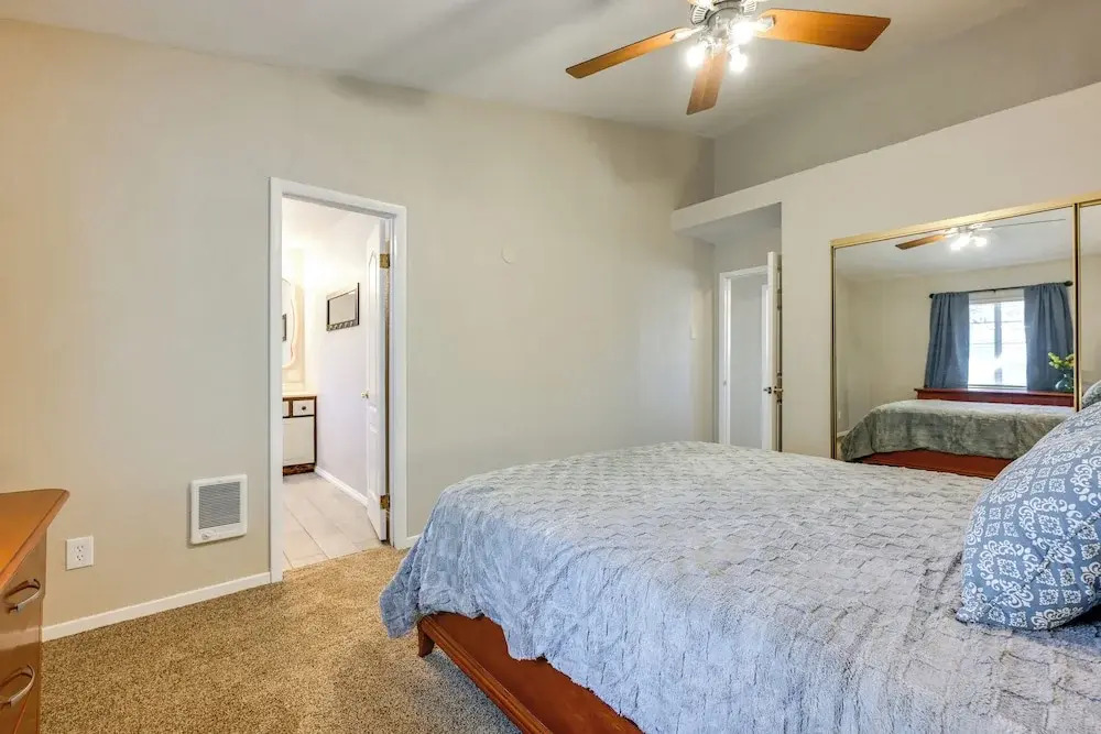 8 Mi to Hiking: Home w/ Patio in Dtwn Pioche