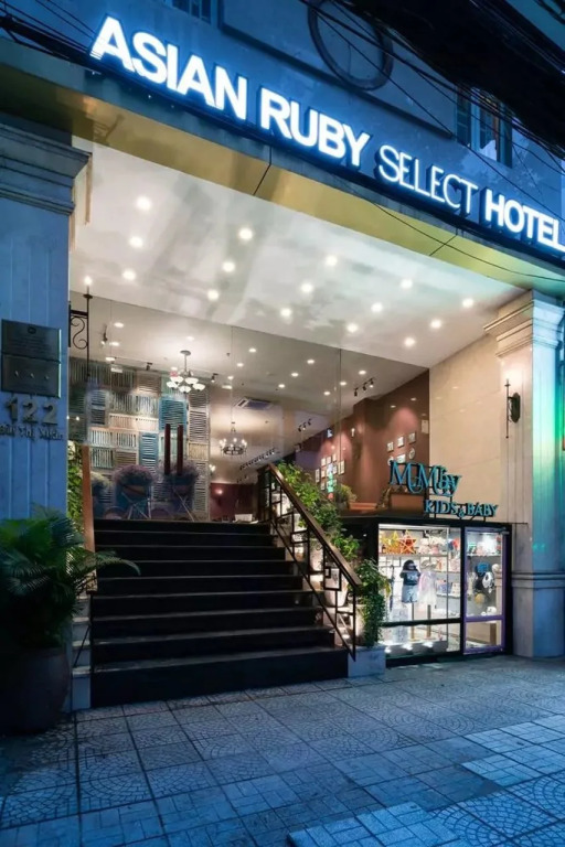 Asian Ruby Hotel & Spa - 122F Bui Thi Xuân Street