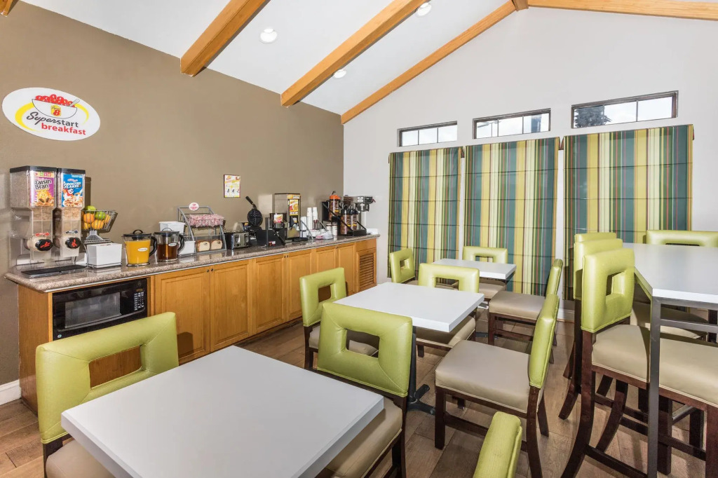 Studio 6 Suites Opelousas, LA