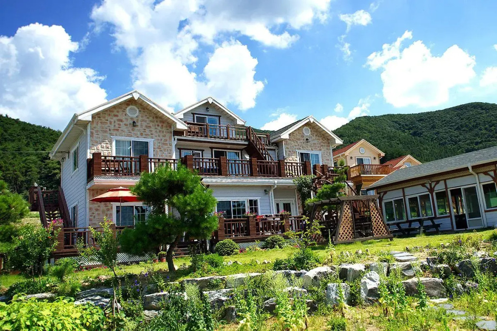 Buan Sanmaru Pension