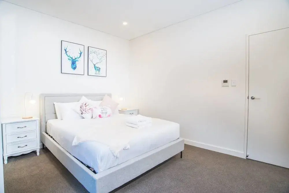 Lovely & Luxurious Townhouse In Zetland