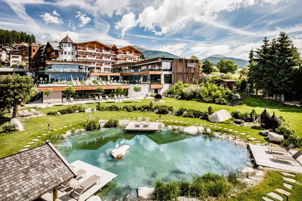 SONNENBERG Panorama Dolomites Wellbeing