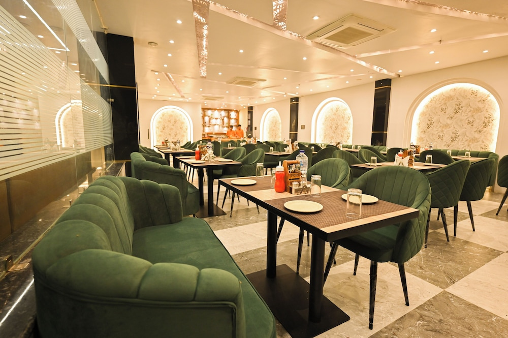 Madhuram Hotel