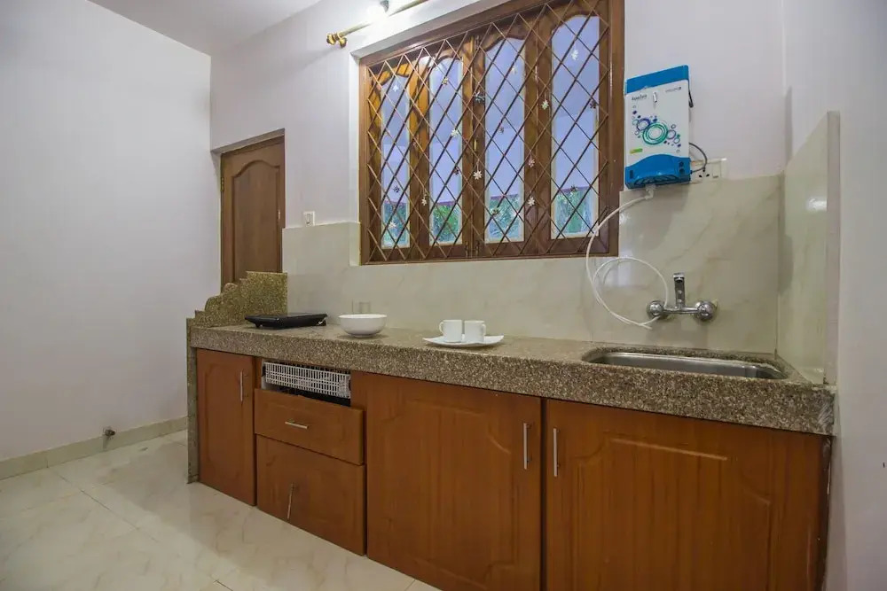 OYO 18662 Home 2BHK With Pool Fatrade Beach