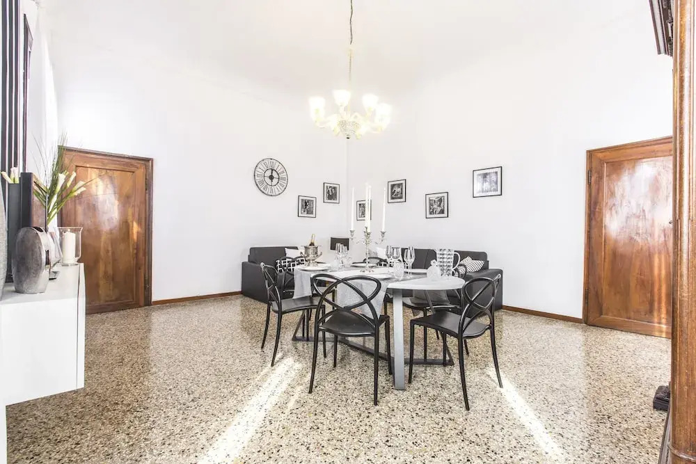 Rialto Design Boutique Apartment