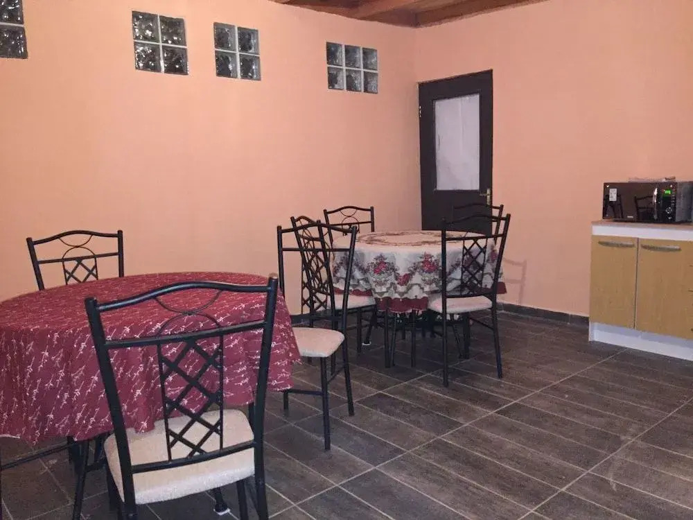 Hostal Intipara