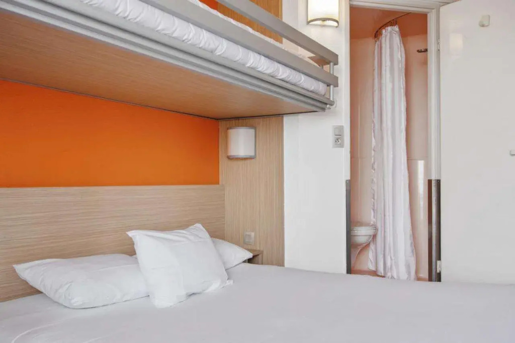 Premiere Classe Lyon Est - Bron Eurexpo