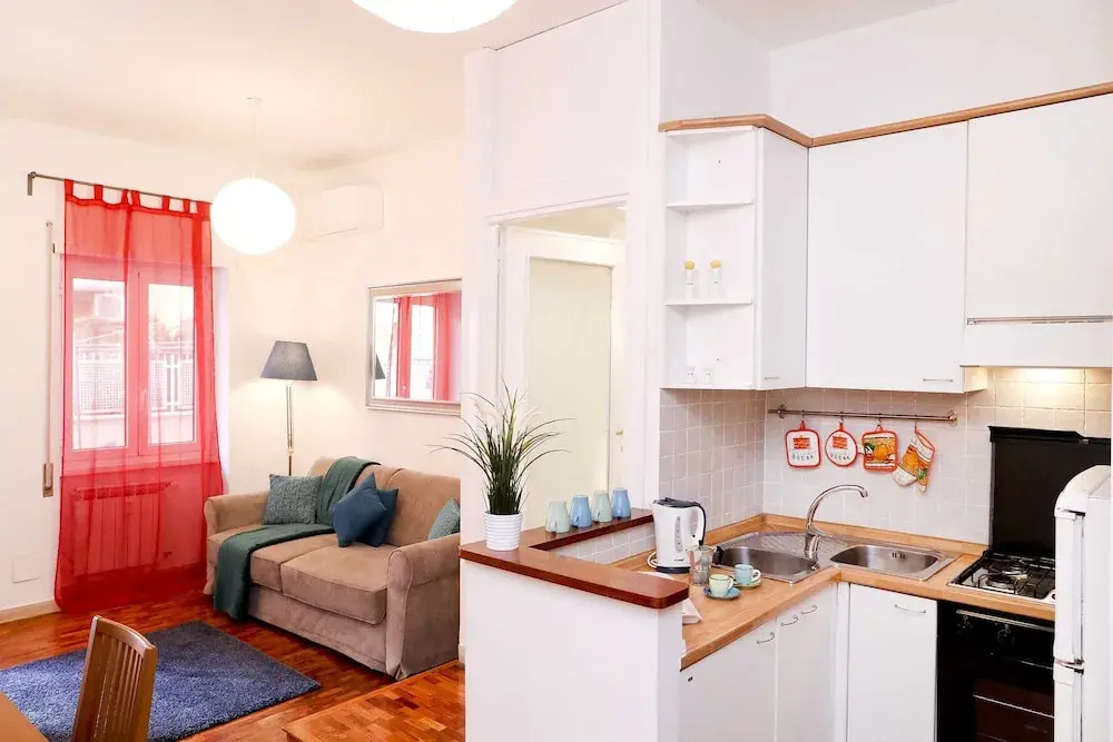 Comfortable Apartment with Terrace