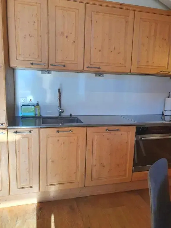 Joli appartement, moderne et lumineux, de 3.5 pc