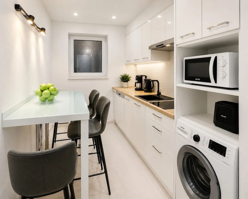 Metropole Apartments Romana Square