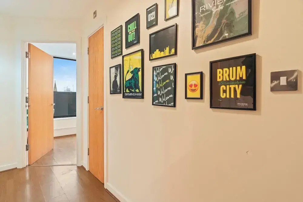 The Royale Penthouse - Skyline View - Balcony