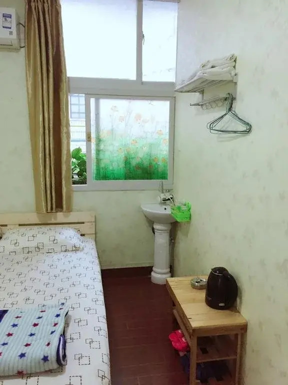 Wuzhou Youth Hostel