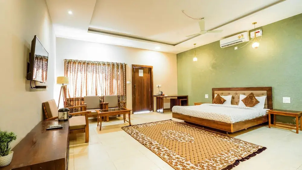 Greenscape Resort Satpura