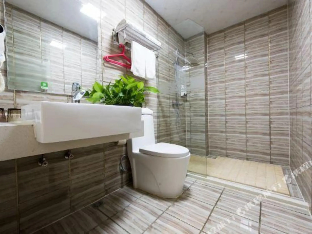 Ai Xiang Hotel (Shanghai South Station Fudan University Affiliated Children's Hospital Branch)