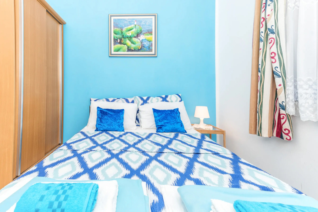 Sunset Blue Apartment