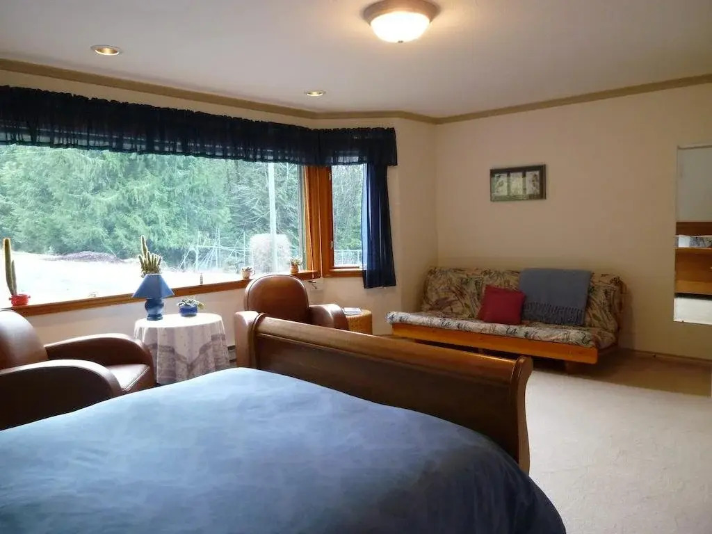 Cobble House Bed & Breakfast