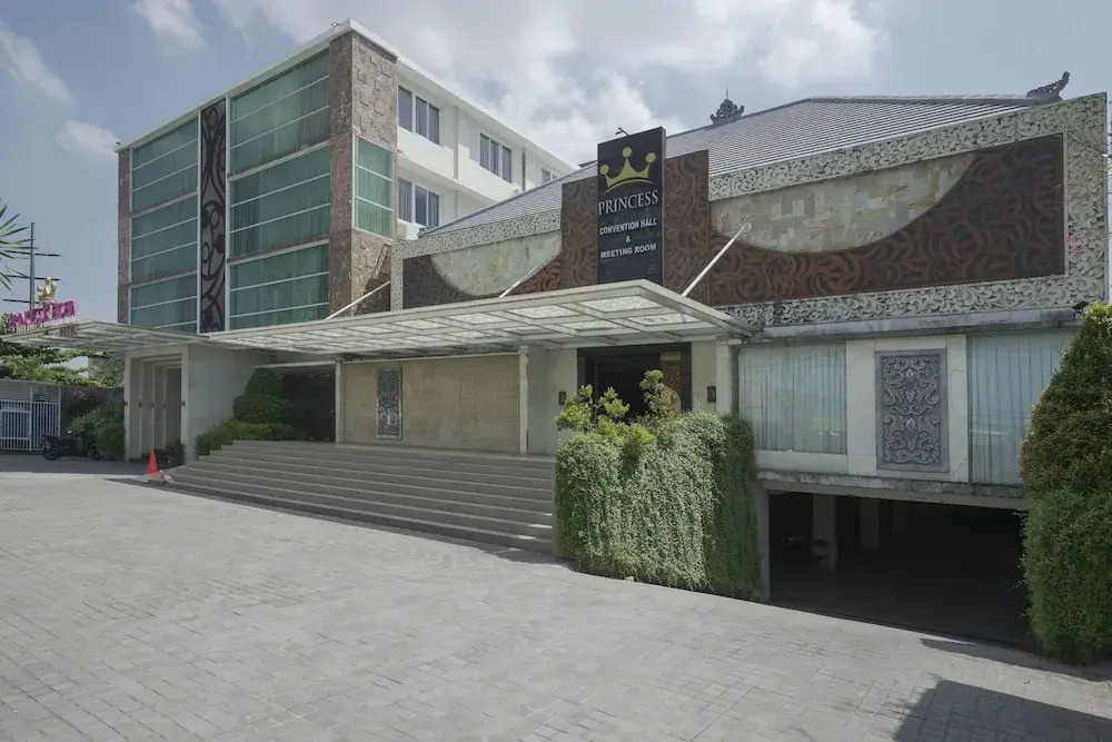 OYO 499 Princess Keisha Hotel