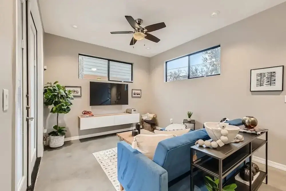 Eastside Escape By Boutiq