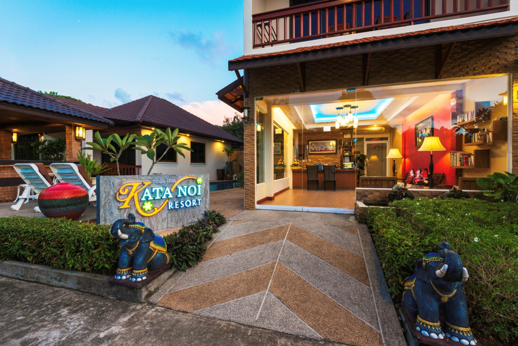 The Mantra Hotel Kata Noi