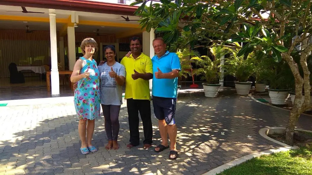 Larns Villa Hotel & Apartment