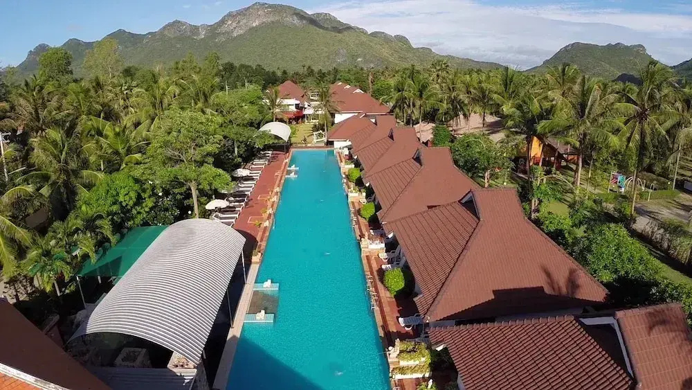 Privacy Beach Resort & Spa