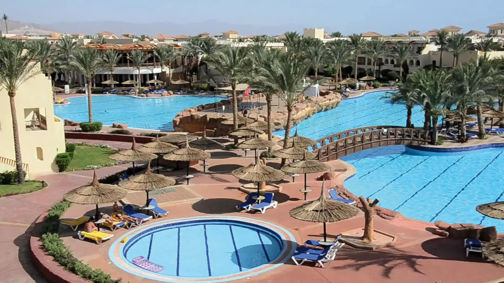 Отель Sea Beach Edge By Rotana